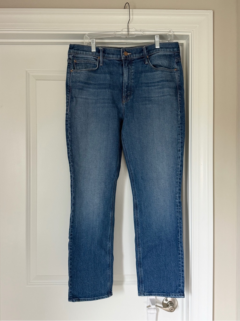 MOTHER Mid Rise Dazzler Ankle Jean